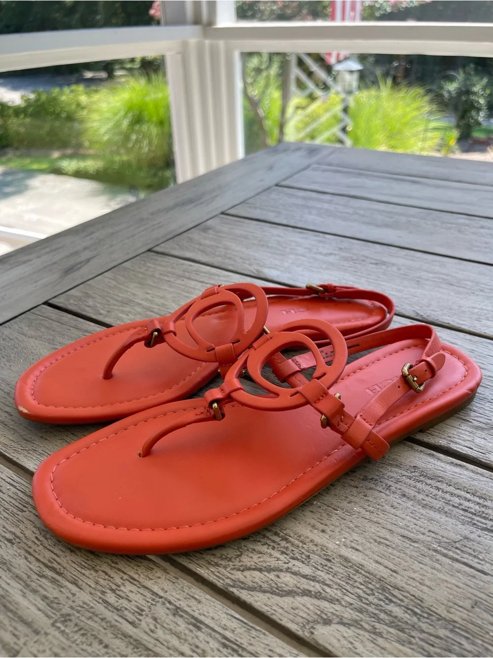 Coach Jeri Orange Leather Logo Thong Sandals with Gold Accents Womens Size 8.5